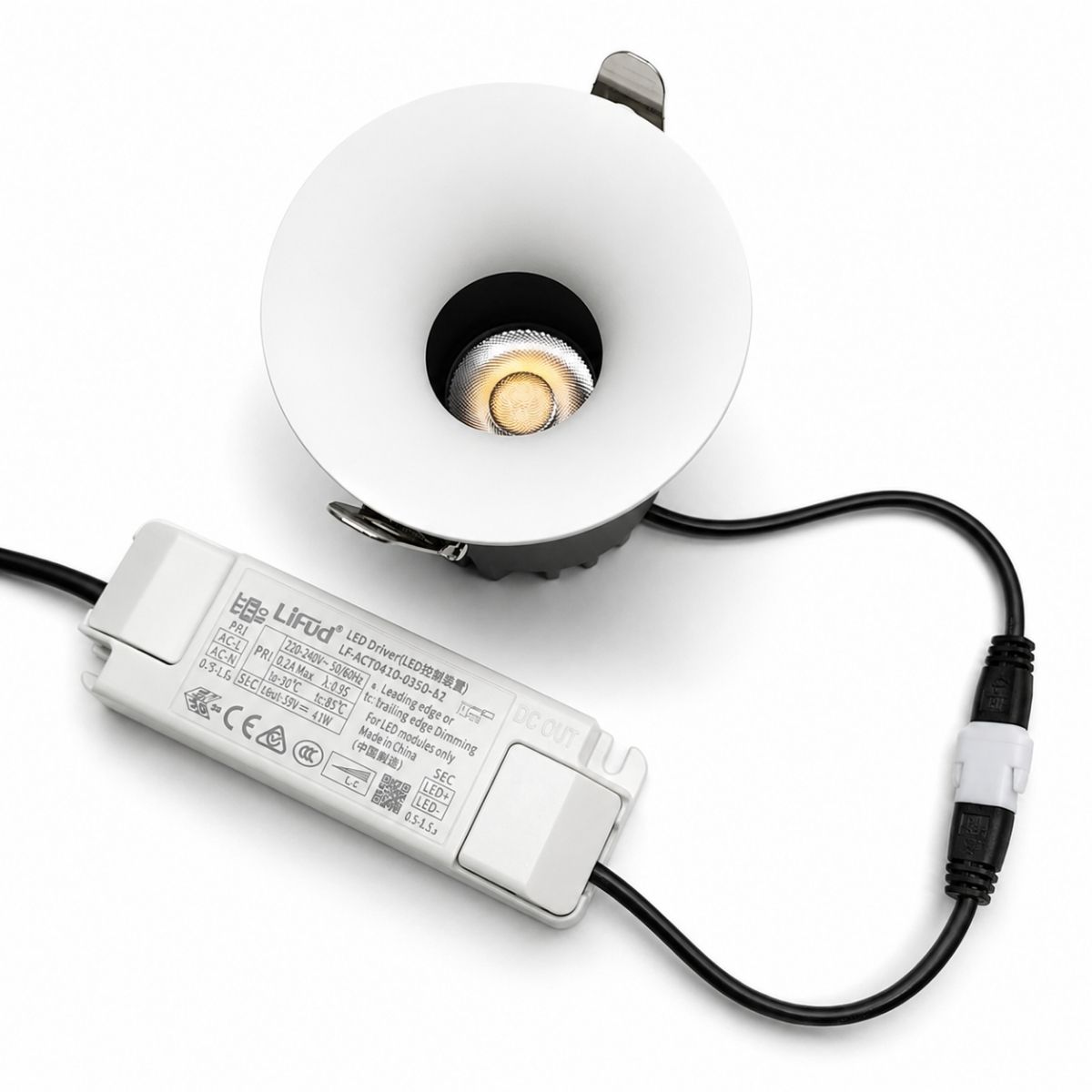 Miệng chóa loe cong Trumpet – Điểm nhấn thẩm mỹ trên mặt trần